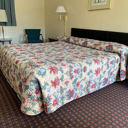 Regal Inn Clayton Eksteriør billede